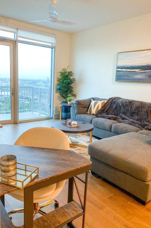 Medcenter Vacation Glasspad Skyline Views, 1 Free Prking Spot, Sleeps 4, Ask For Rental Car Option Хюстън Екстериор снимка